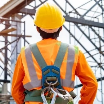 Eszközök magasban végzett munkához