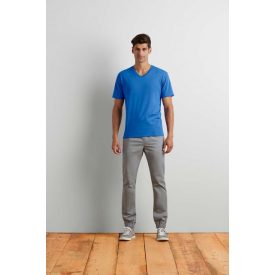   GILDAN (GI41V00) nyári rövid ujjú férfi póló, V nyakú oldalvarrott, 100% Pamut